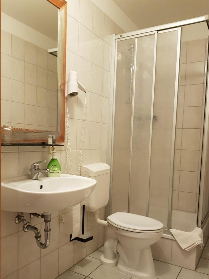 Ritterhof Kampehl Hotell Neustadt  Exteriör bild