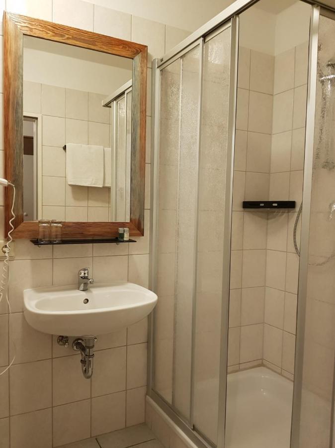 Ritterhof Kampehl Hotell Neustadt  Exteriör bild