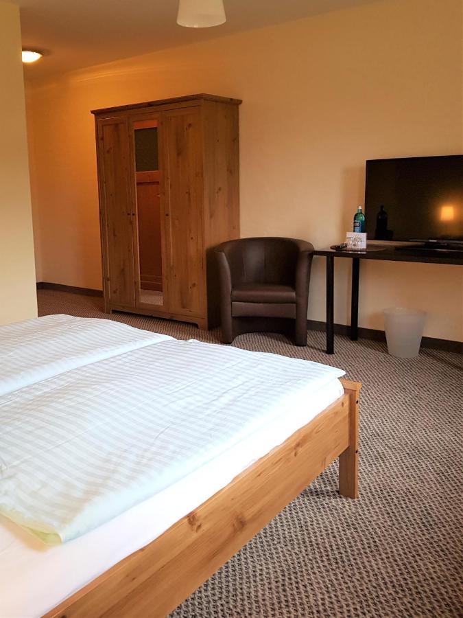 Ritterhof Kampehl Hotell Neustadt  Exteriör bild