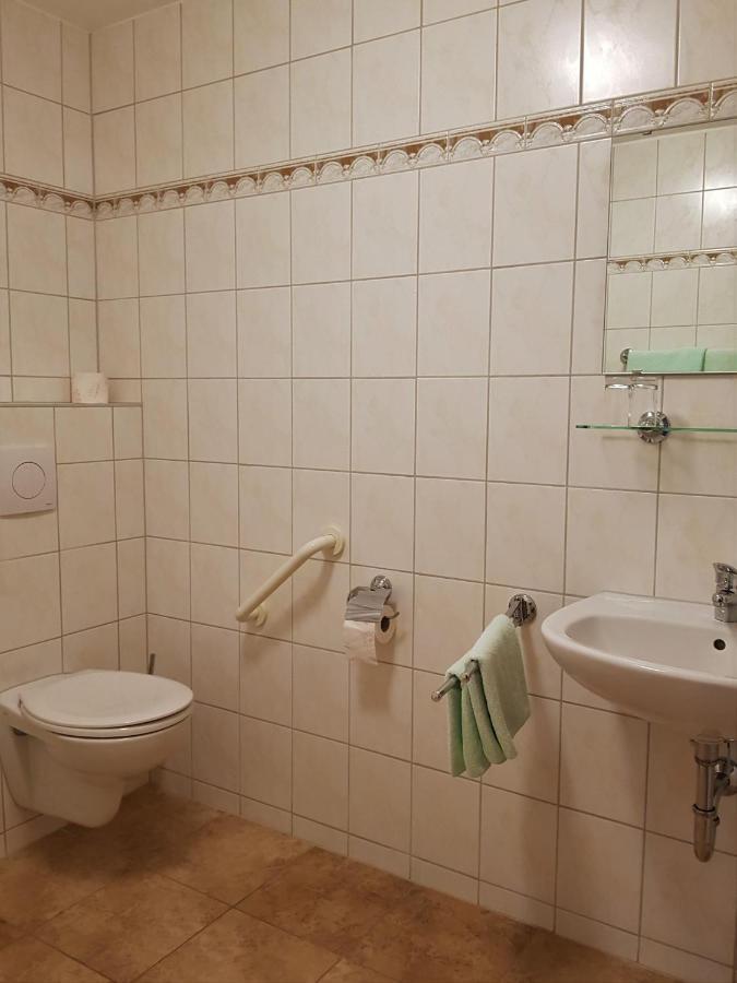 Ritterhof Kampehl Hotell Neustadt  Exteriör bild